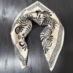 Vintage The MET Metropolitan Museum of Art Silk Scarf